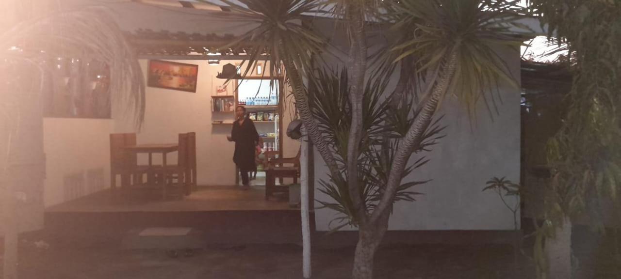 Ofal Lumbung Νησιά Γκίλι Εξωτερικό φωτογραφία